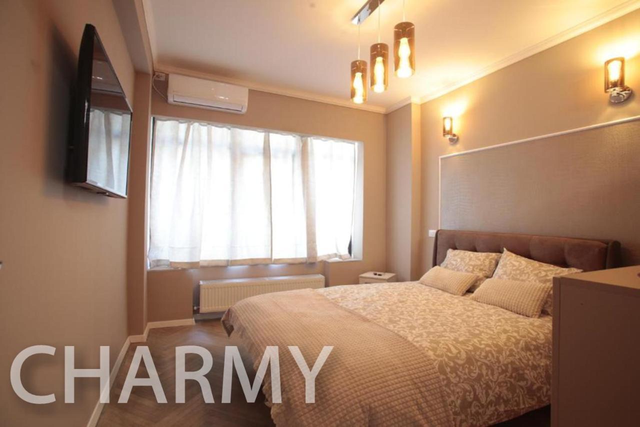 Live Bucharest Apartman Kültér fotó