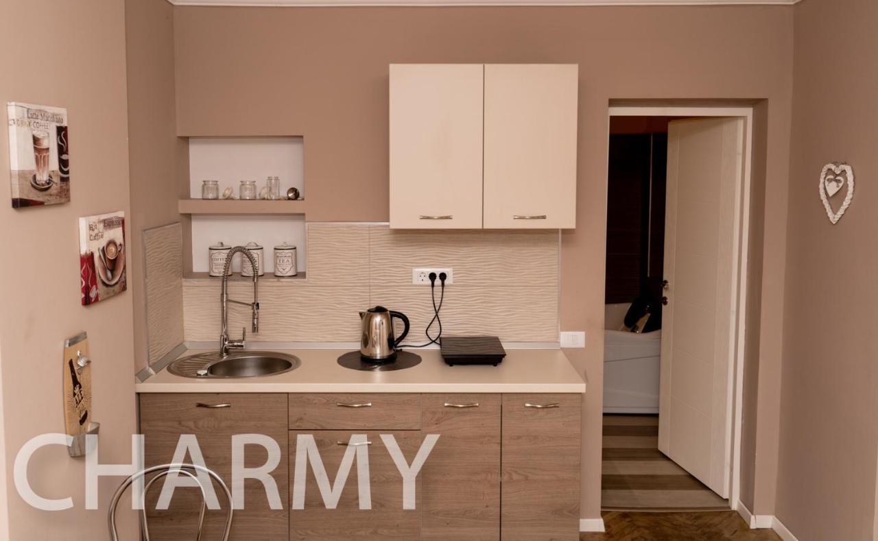 Live Bucharest Apartman Kültér fotó